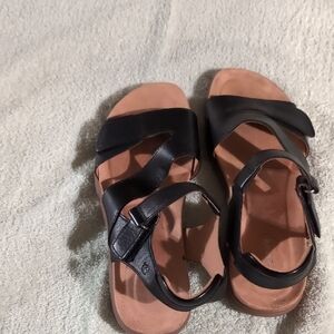 Easy Spirit Black Sandals
